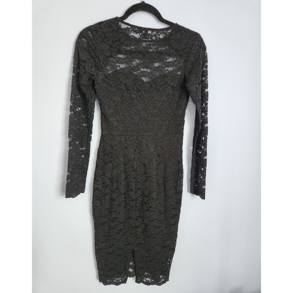 ⭕️ PRICE FIRM Express Size XS Black Lace Floral Midi Dress - Picture 11 of 12